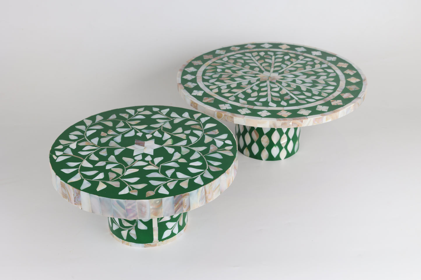 Mother of Pearl Round Cake Stand