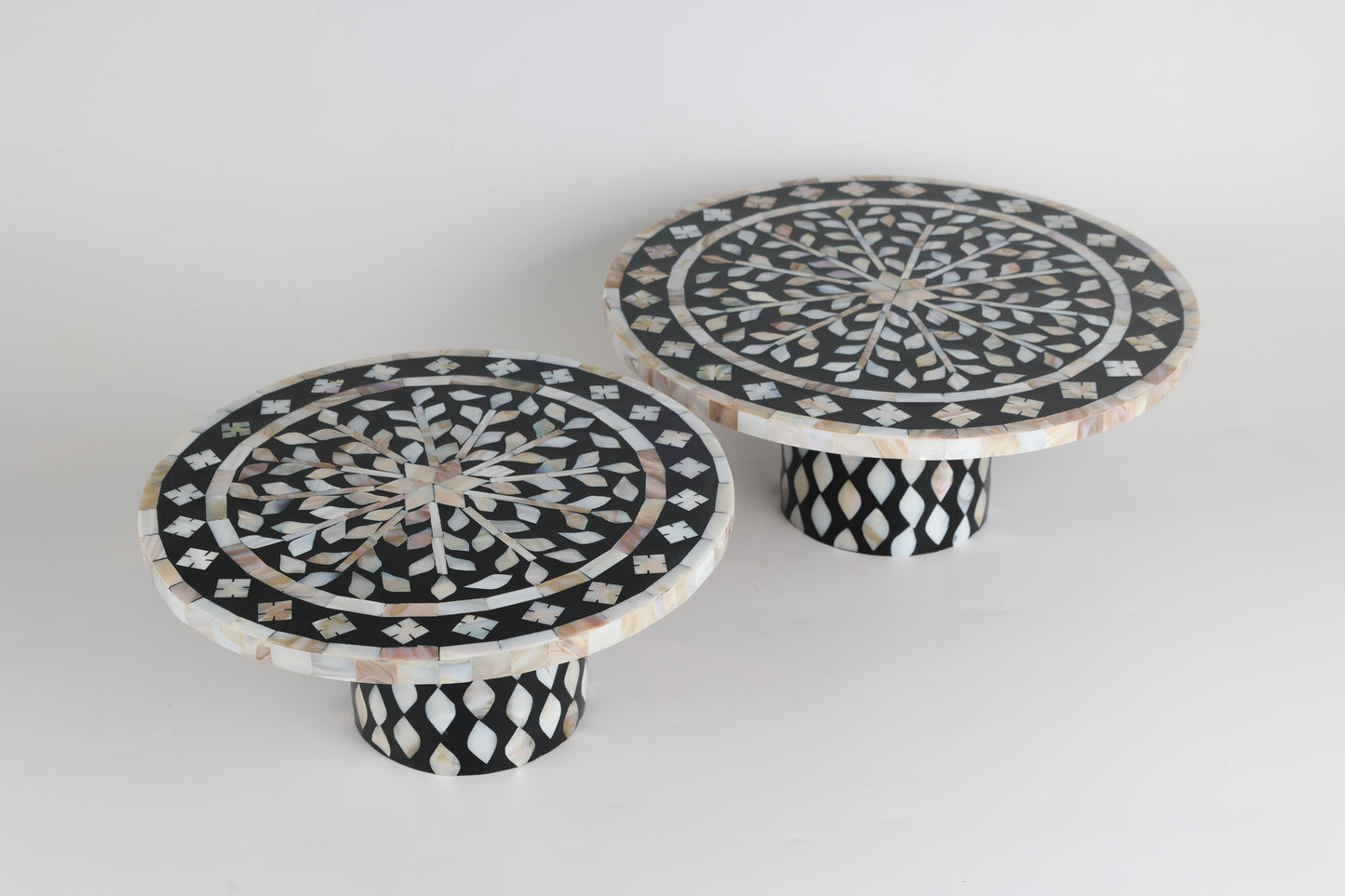 Mother of Pearl Round Cake Stand